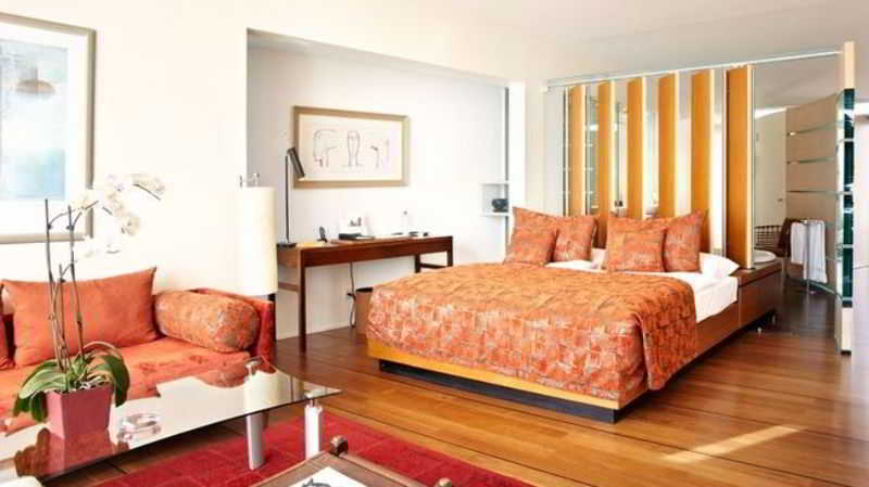 Hotel Palafitte Neuchatel